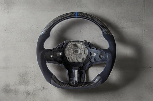 Bmw G series carbon fiber steering wheel